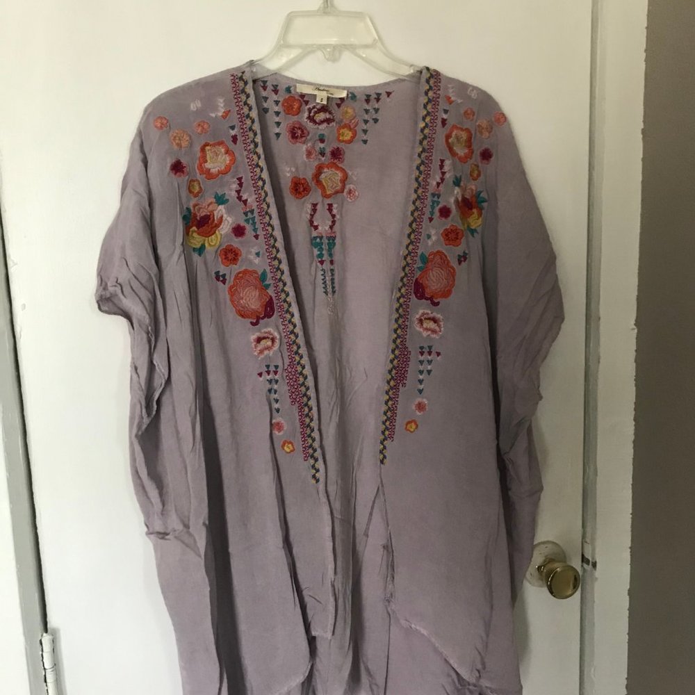 Women's embroidered cardigan